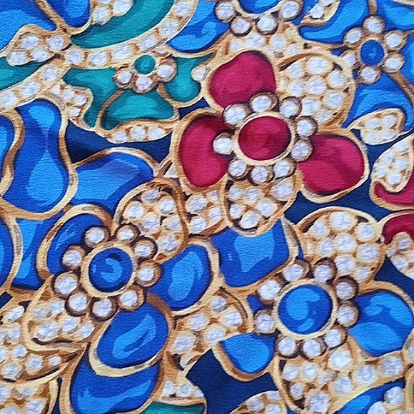 Authentic Chanel silk Scarf Vintage - Picture 5 of 7